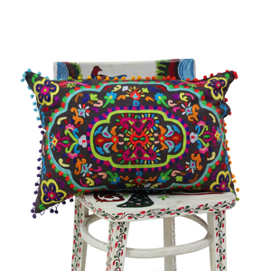 Collection Énorme de Housses de Coussin Bohèmes Brodés à la Main, Personnalisables, en Coton Indien, Style Hippie, pour la Décoration de la Maison - Product Image 1