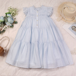 Vestido RTS para Niñas, Estilo Vintage, Azul Sólido, Tejido de Lyocell, Corte en A, Largo hasta <span class=keywords><strong>la</strong></span> Rodilla, con Volantes, Manga Casquillo, Botones al Frente y Dobladillo Escalonado - Product Image 2