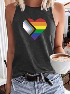 <span class=keywords><strong>Camiseta</strong></span> sin mangas LGBTQ Rainbow Heart Gay Pride para <span class=keywords><strong>mujer</strong></span> - Product Image 4
