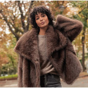 Abrigo de Piel Sintética de Invierno, Nuevo Estilo, Color Sólido, para Mujer, de Alta Gama, con Cuello de Solapa, Chaqueta Informal de Piel Sintética para Mujer - Product Image 5