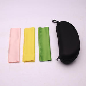 5034 กล่องใส่แว่นตาพร้อมชุดผ้าทำความสะอาดรูปทรงสี่เหลี่ยมทนแรงกดสำหรับการจัดเก็บและป้องกันแว่นตา - Product Image 1