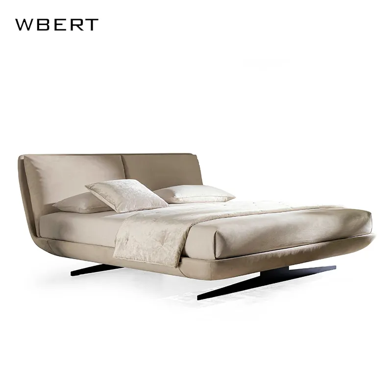 WBERT อิตาเลี่ยนโมเดิร์นผ้ากรอบโลหะเตียงคู่ 1.95 M Up-Holstered นุ่มสบายพนักพิงฟองน้ําห้องนอน Creative