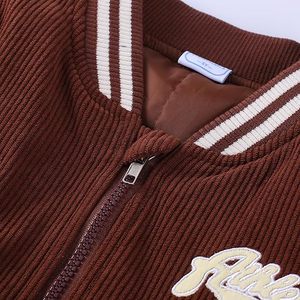 Chaqueta Varsity de Pana Vintage Personalizada para Hombre, Chaqueta Bomber de Béisbol con Rayas Marrones OEM, Chaqueta Deportiva con Letras Bordadas - Product Image 4