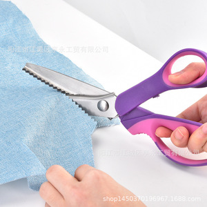 Tailor Scissors Stainless Steel V Shaped Purple Pink Handle For Fabric Cutting Pattern Lace Dog Tooth Saw Arc Trim - Product Image 2