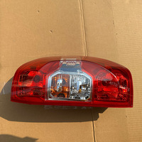 Pièces automobiles chinoises, kits de carrosserie, accessoires, phares à LED, feux arrière, feux de brouillard, calandre, pare-chocs pour Saic Maxus T60