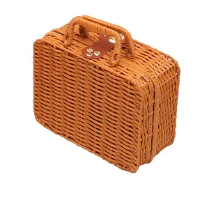 新しい2022籐バスケットピクニック籐織り正方形収納バスケット化粧品収納ボックス
