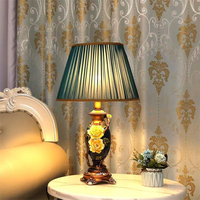Lampe de table européenne luxueuse pour salon, chambre, bureau, villa, hôtels, LED, rétro, créative, lampe de chevet, lampe de bureau