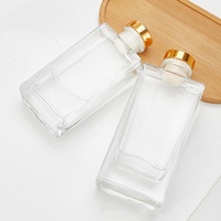 Vente en gros de bouteille diffuseur de désodorisant carré de forme plate de 150ml de luxe avec bouchon à vis pour la décoration de la maison
