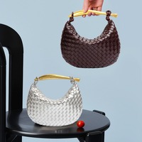 Bolso de Hombro Cruzado de PU Tejido para Mujer, Estilo Sardina, Novedad Otoño-Invierno, Simple, Moderno, Metálico, Portátil, Tendencia Casual, B&Y