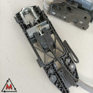 ชุดล็อคประตูหน้าซ้าย 8X2837016B สำหรับรถยนต์ออดี้ A4 B9 Mk5 ปี 2015- มือสอง (83113) - Product Image 4