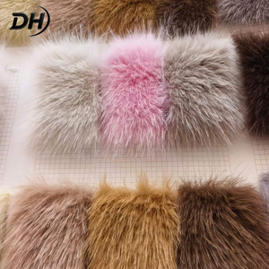 Tissu en fausse fourrure longue et moelleuse de couleur unie, 100 % polyester, ultra duveteux et soyeux, pour la fabrication de jouets en peluche - Product Image 4