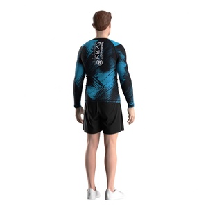 Camiseta de Protección Solar de Secado Rápido para Hombre, Ajuste Atlético, Protección UV, Ideal para Surf, Kayak y Snorkel - Product Image 3