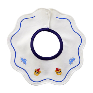 Bavoir imperméable en coton pour bébé, bavoir brodé à motif de dessin animé pour nouveau-nés et tout-petits - Product Image 1