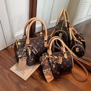 Bolso de Hombro Retro de Diseño, Unisex, Modelo 2026, Patrón Vintage, Cierre de Cremallera, Cuero Genuino, Suave, Impermeable, Elegante y Versátil - Product Image 3