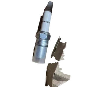 Pièces de moteur-bouchons d'équipement de construction G3500 G3606 bougies d'allumage 4797702 479-7702 - Product Image 1