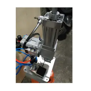 Hoge Capaciteit Handel Assurance Zeep Stempel Moulding Machine