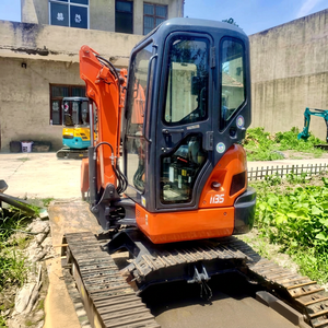 รถขุดขนาดเล็ก Kubota U35 ชั่วโมงการทำงานต่ำ |   รถขุดขนาดเล็กมือสอง 3 ตัน แบบตีนตะขาบ ใช้งานได้ดี รถขุดสำหรับใช้ในบ้าน - Product Image 1