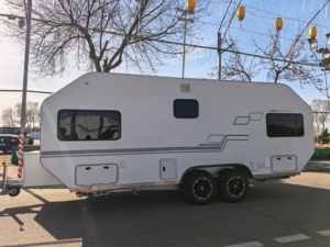 Équipement de <span class=keywords><strong>camping</strong></span>, <span class=keywords><strong>camping</strong></span>-<span class=keywords><strong>car</strong></span> AL-KO, châssis <span class=keywords><strong>à</strong></span> suspension indépendante, mobilier entièrement en aluminium, cuisine et salle de bain pour 2 <span class=keywords><strong>à</strong></span> 6 personnes - Product Image 5