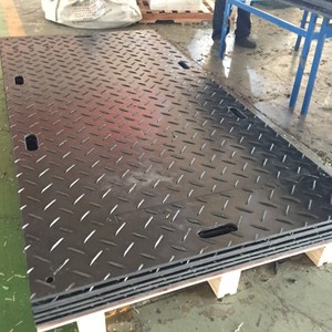 Fabricant professionnel proposant des planches d'accès en <span class=keywords><strong>polyéthylène</strong></span> sur mesure pour la protection du sol sur les chantiers de construction - Product Image 2