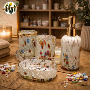 Ensemble de salle de bain en verre de luxe, 4 pièces, distributeur de savon rond, porte-brosse à dents, plateau avec motif en mosaïque coloré - Product Image 2