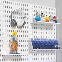 Organisateur mural multifonctionnel de haute qualité avec panneau perforé, plateaux en plastique autocollants et crochets (pour le bureau et la chambre)