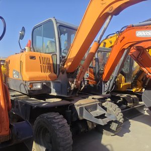 Real Supplier Direct Sale Doosan DX60W Used 2022 <b>Model</b> 6 Ton Wheel Excavator with <b>Engine</b> Gearbox PLC - Product Image 5