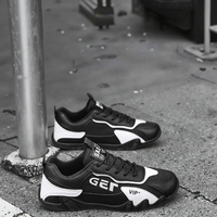 Nouvelles chaussures d'automne pour hommes avec matériau de sport respirant. Convient aux hommes qui travaillent dans la construction