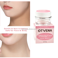 Crème éclaircissante anti-radicaux libres OTVENA, végane, prévient la formation de taches sombres, maintient une peau éclatante et claire, tous types de peau, utilisation de jour, faible concentration.