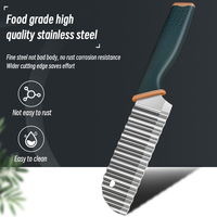 Roestvrijstalen Crinkle Cutter Groente Dieper Kreukel Snijmachine Scherp Mes Met Hang Gat Golvende Frietjes Chopper Voor Aardappel