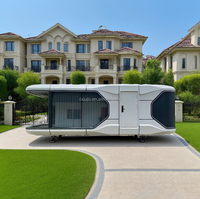 Capsule Spatiale Modulaire Préfabriquée de Luxe en Acier Étanche 20ft 40ft pour Usage Commercial Extérieur (Salon, Chambre, Salle à Manger)