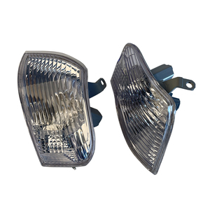 สัญญาณไฟเลี้ยวด้านหน้าสำหรับรถโตโยต้าสปรินเตอร์ Carib Ae111 AE114 CE116 1998-2000 2ชิ้น5AFE 4AFE 2C <span class=keywords><strong>4EFE</strong></span> 3CE) - Product Image 1