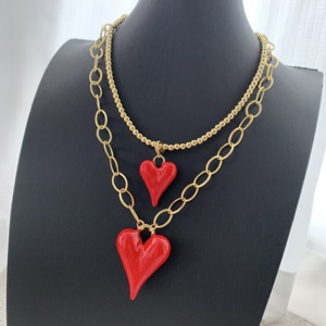 Collar TK-C244 con Colgante de Corazón Rojo Elegante, Collar de Cadena con Forma Ovalada para Uso Diario, Collar de Cuentas de Oro de 18k para Mujer - Product Image 2