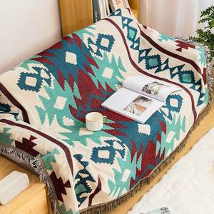 Motif floral doux <span class=keywords><strong>coton</strong></span> <span class=keywords><strong>couvre</strong></span>-<span class=keywords><strong>lit</strong></span> 100% Polyester tissé tapisserie pour <span class=keywords><strong>couvre</strong></span>-<span class=keywords><strong>lit</strong></span> tapis de sol canapé décoration <span class=keywords><strong>pique</strong></span>-nique jeter couverture - Product Image 4