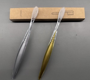 Brosse à dents <span class=keywords><strong>pingouin</strong></span> transparente jetable personnalisée poils métalliques aiguisés manche en plastique pour adultes soins bucco-dentaires hôtel Spa - Product Image 3