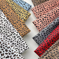 Cuir vegan en peau de léopard gaufré imprimé animal pour étui de téléphone sac à main