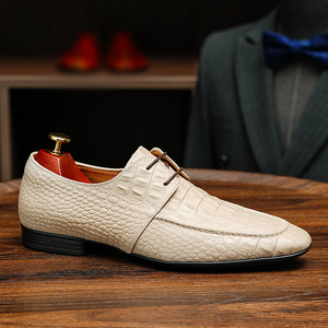 Chaussures Oxford pour homme en cuir véritable de première qualité, fabriquées à la main et sur mesure, pour les occasions professionnelles, quotidiennes et décontractées. - Product Image 4
