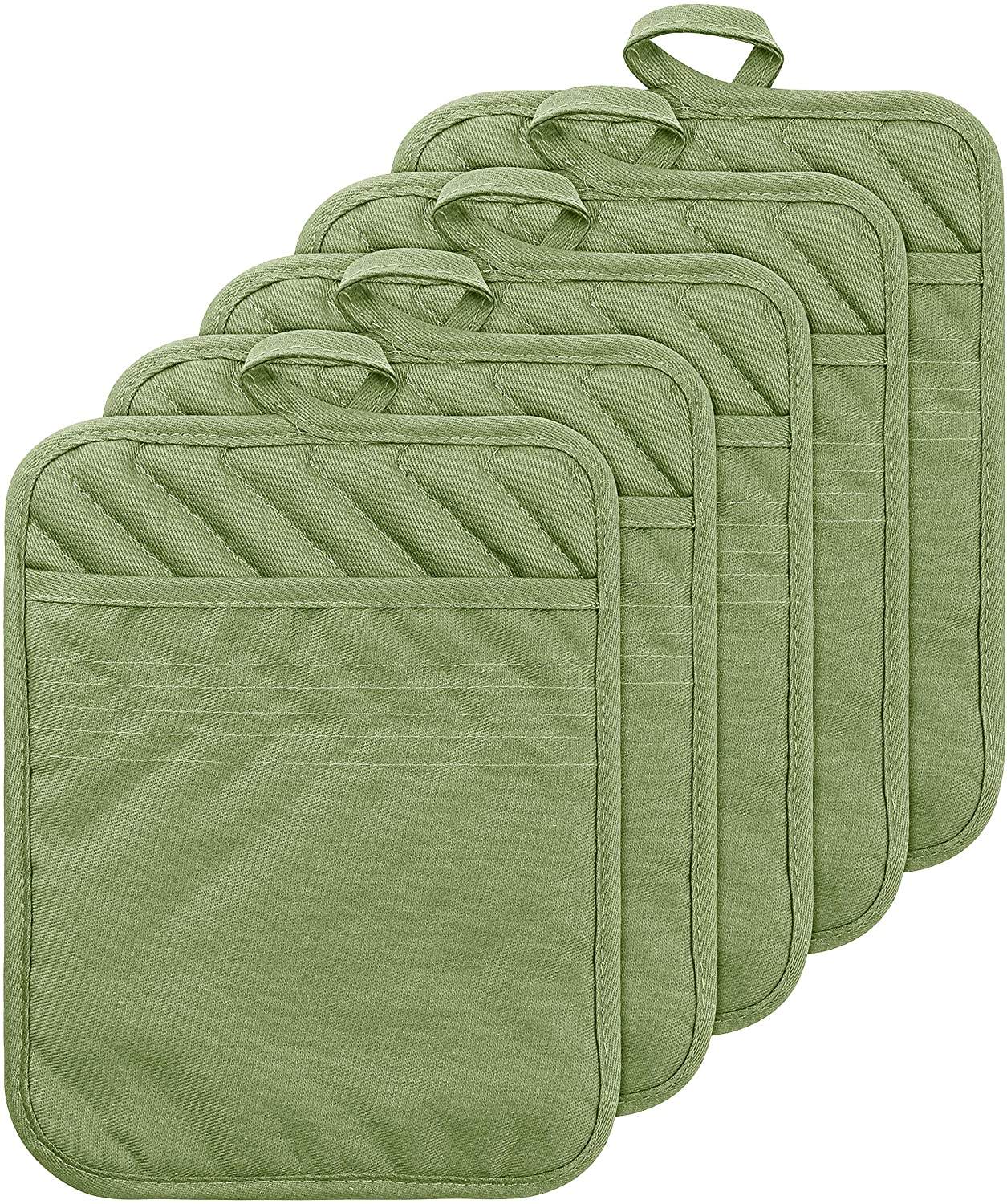 สีเขียว