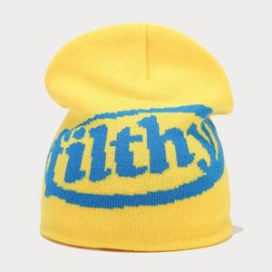 Bonnet d'hiver unisexe personnalisé en gros avec motif lettre brodé à la main, tricot jacquard en tissu courant pour adultes - Product Image 4