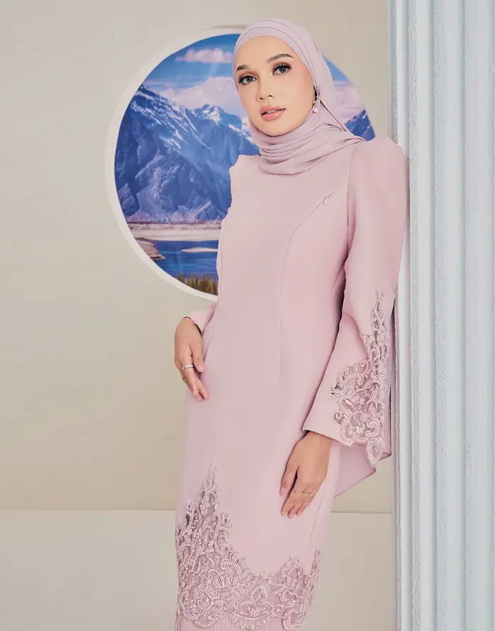 Fashion Design Muslim Women Clothing Modern Malaysia Style Baju Kurung Kebaya