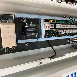 Macchina per Levigatura del Vetro a 9 Motori Verticale Lineare a Prezzo di Fabbrica, Utilizzata per Fabbriche di Vetro Temperato - Product Image 2