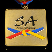 Médaille en émail personnalisée de haute qualité, médaille de récompense pour les tournois d'enfants, médaille commémorative de football, médaille de football pour enfants avec ruban