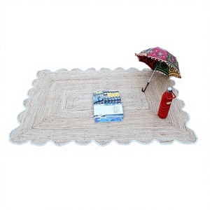 Alfombra Moderna de Poliéster Hecha a Mano de Color Sólido, Larga y Afelpada, de Cobertura Total, Lavable, para Sala de Estar o Cafetería, Estilo Europeo Transfronterizo - Product Image 3