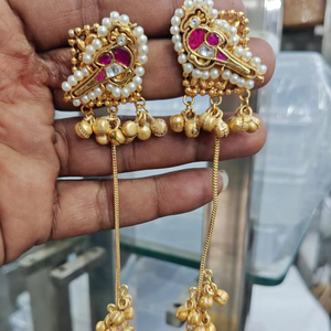 ต่างหูยาวชุบทองดูสวยพร้อมดีไซน์หรูหราดูไข่มุกเหมาะสำหรับใส่ในงานแต่งงานสำหรับผู้หญิงและเด็กผู้หญิง - Product Image 1