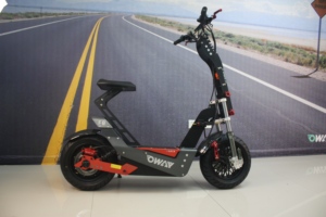 Scooter Eléctrico de 15000w de Alta Potencia, 120km/h, 140km de Autonomía, Asiento Extraíble, NFC - Product Image 4