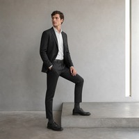 Chaussettes unies côtelées à bordure assortie pour tenues habillées et chaussures de ville