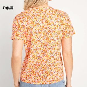 T-shirts en polyester à col rond et manches courtes, coupe ample, imprimés 3D, vente en gros à prix réduit, impression personnalisée en vrac pour femmes - Product Image 3