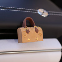 Diffuseur de parfum pour voiture, clip de ventilation, marque populaire, sac, chaussures, diffuseur pour filles, pierre de plâtre, désodorisant d'air