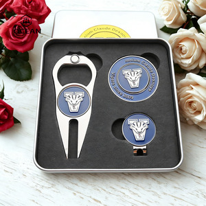 Coffret Cadeau Golf Homme – Outil de Réparation de Divots et Marqueurs de Balle Nouveauté Design Indépendant – Jetons de Poker Golf Personnalisés <span class=keywords><strong>Prix</strong></span> Usine - Product Image 4