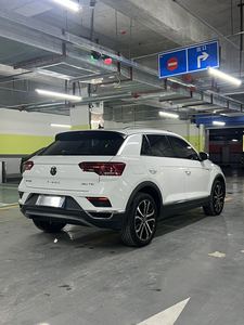 Auto Usado Volkswagen <span class=keywords><strong>T</strong></span>-<span class=keywords><strong>Roc</strong></span> <span class=keywords><strong>2022</strong></span> 1.4T 280TSI Tracción Delantera Comfort PLUS - Product Image 3
