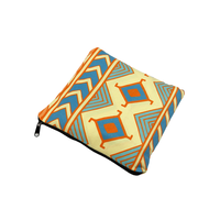 Serviette de plage en microfibre de daim compressée antimicrobienne, résistante au sable, avec poche, motifs floraux imprimés et logo personnalisé